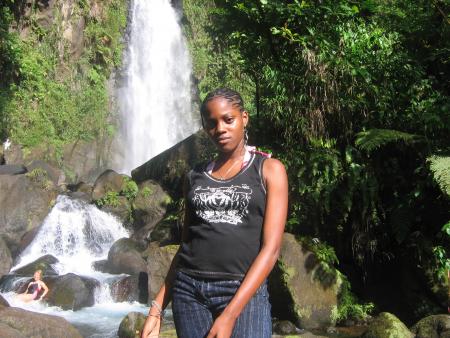 *._.*Didinou in Trafalgar Falls*._.*