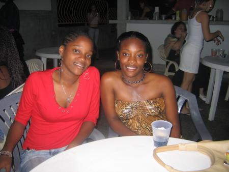 *._.*Monique & I*._.*